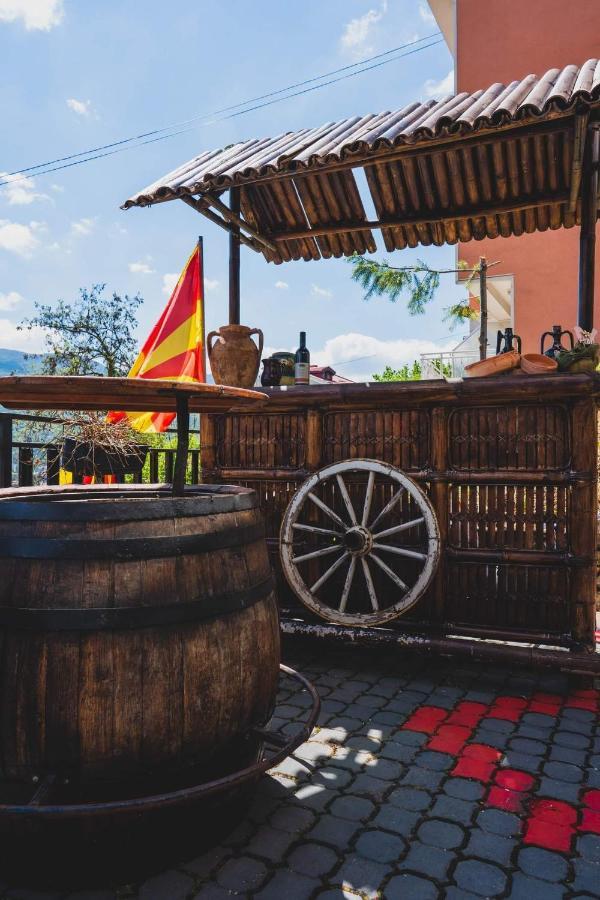 Villa Clock Tower - Саат Кула Ohrid Bagian luar foto